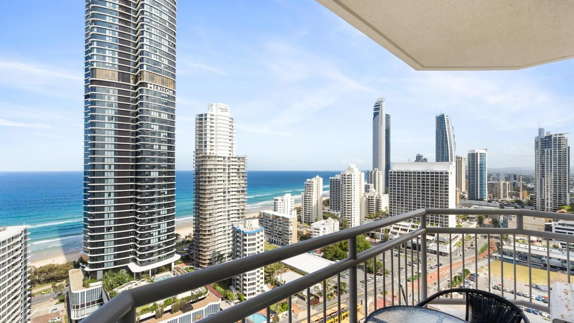 Crown Towers 2 Bedroom Ocean View Apartment Surfers Paradise Guldkusten