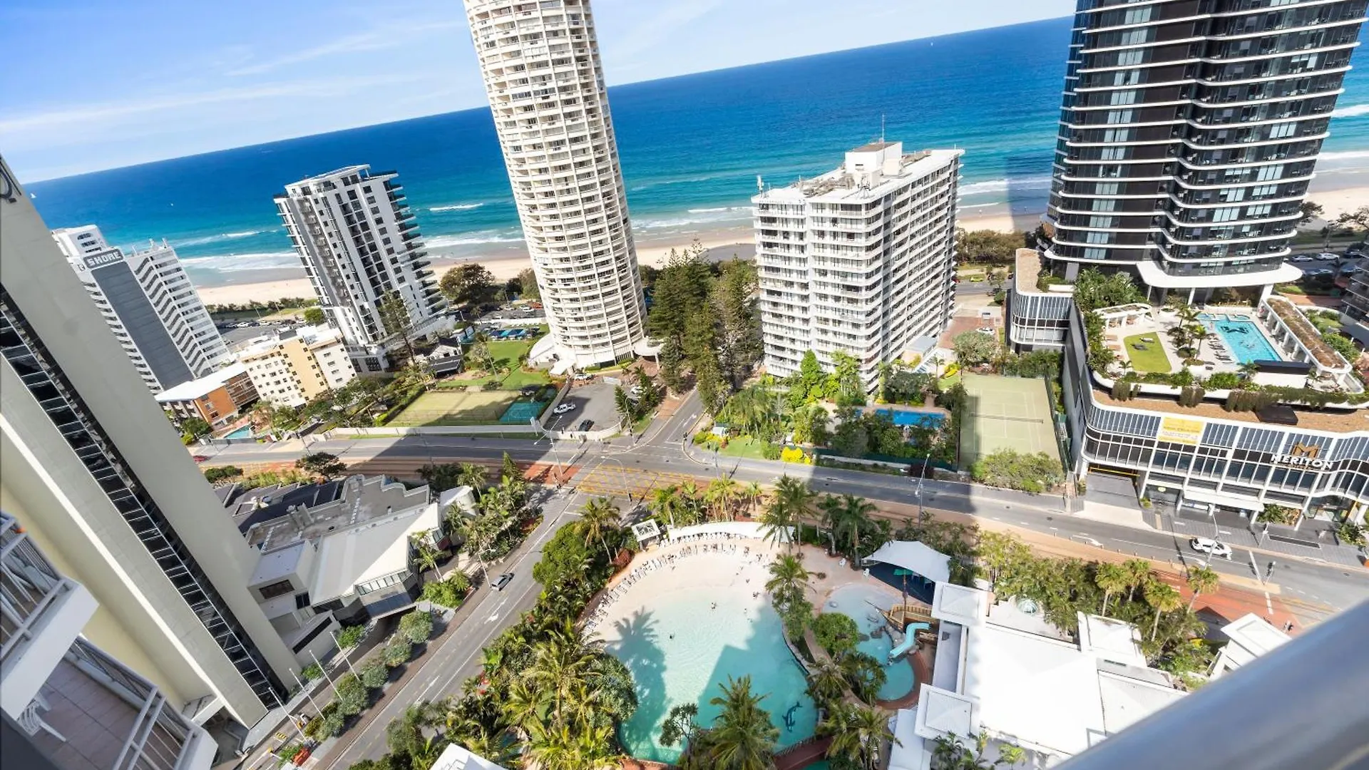 Crown Towers 2 Bedroom Ocean View Apartment Surfers Paradise Gold Coast